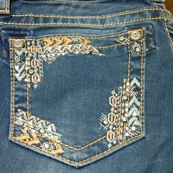 Miss Me Mid Rise Curvy Skinny Jean - Picture 2 of 4